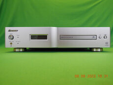 Pioneer PD-D6 (S) SACD player. The best SACD reader I have seen