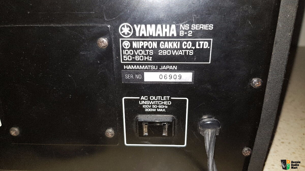1713362-yamaha-b2-vfet-power-amplifier-100v.jpg