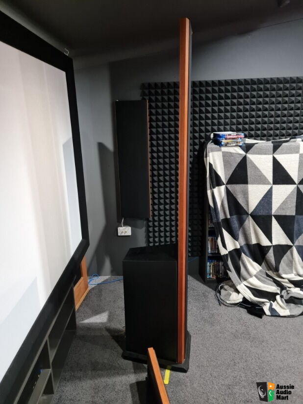 ambience 1800 slim speakers plus bonus centre Photo 3316878 Aussie