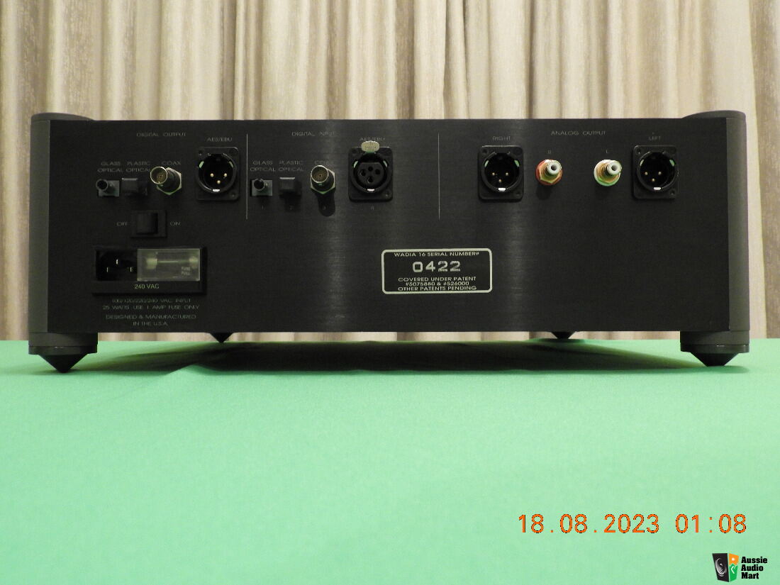 Wadia 16 CD player c/w 4 x Burr-Brown PCM-1702 DACs & Sony KSS