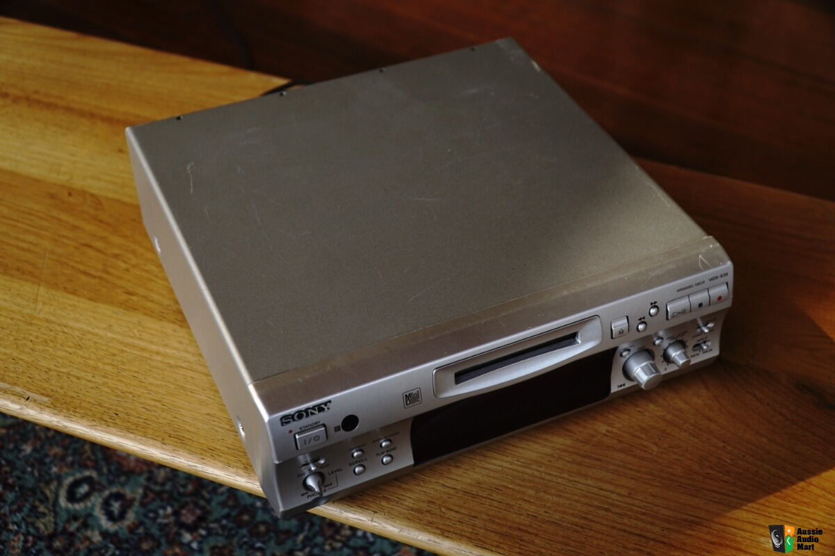 Sony MDS-S39 MiniDisc Deck, in Super Operating Condition Photo