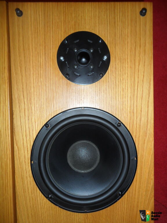 JSE Infinite Slope .6 speakers Photo #998318 - Aussie Audio Mart